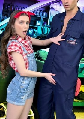 Помощница механика